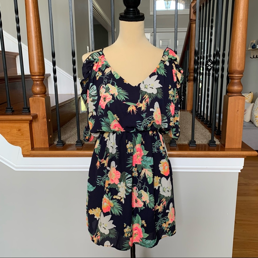 Peach Love Midi Navy Dress - Size M